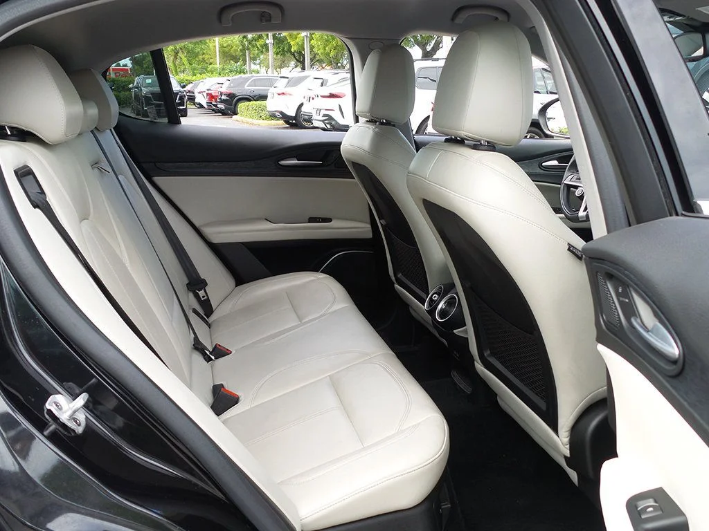 Used 2019 Black Alfa Romeo Base image 29