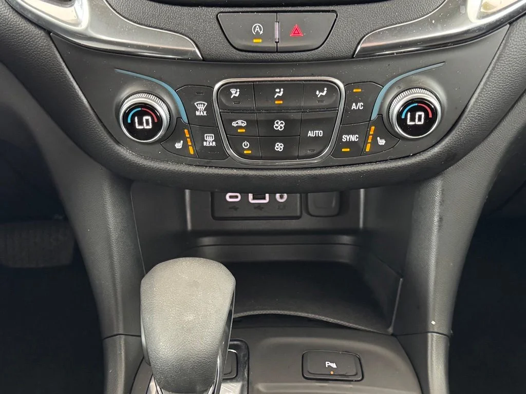 Used 2024 Sterling Gray Metallic Chevrolet LT image 30