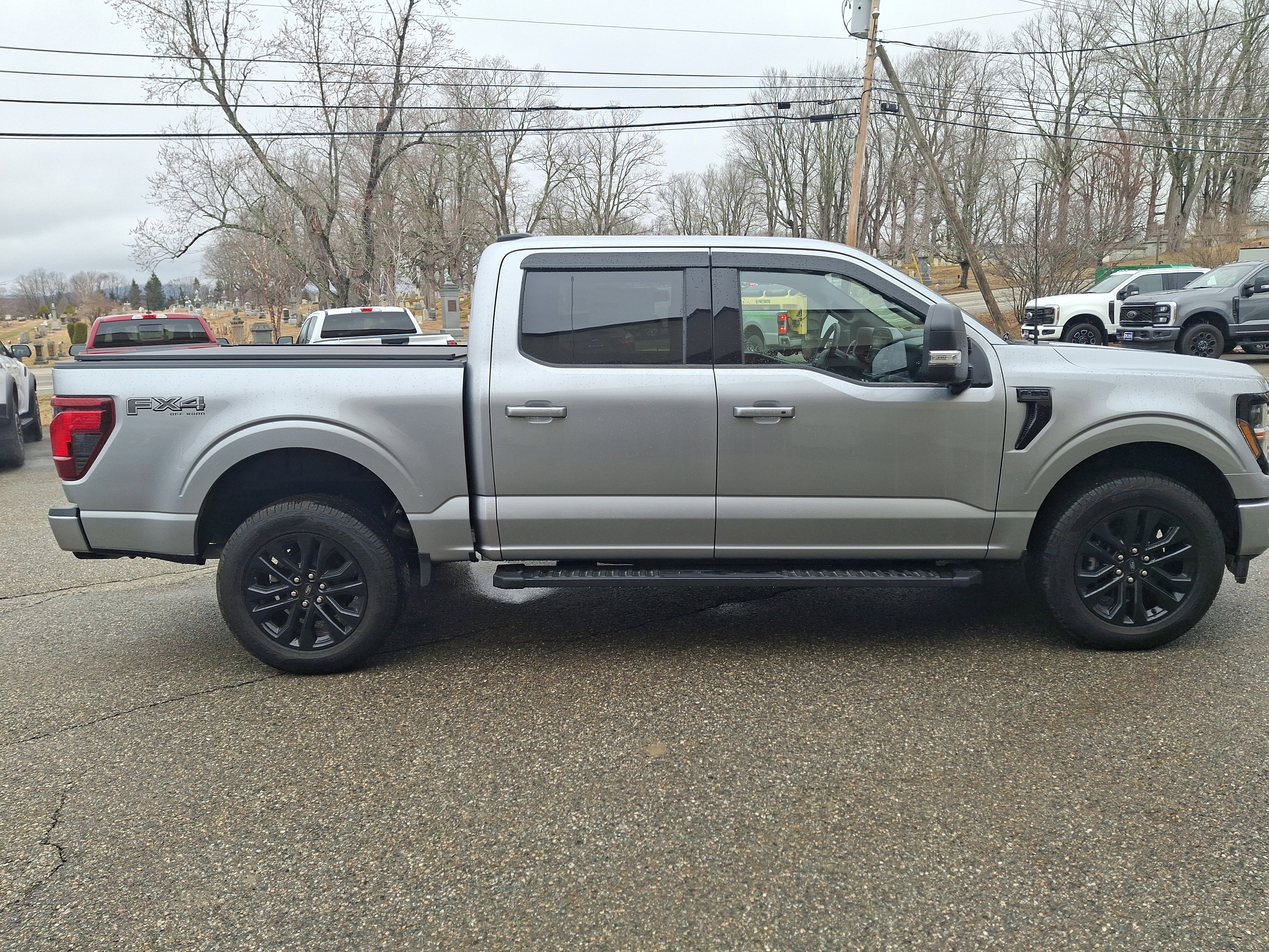 New 2026 Iconic Silver Metallic Ford XLT image 4