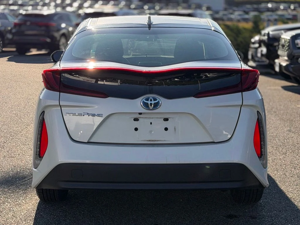 Used 2018 White Toyota Plus image 4