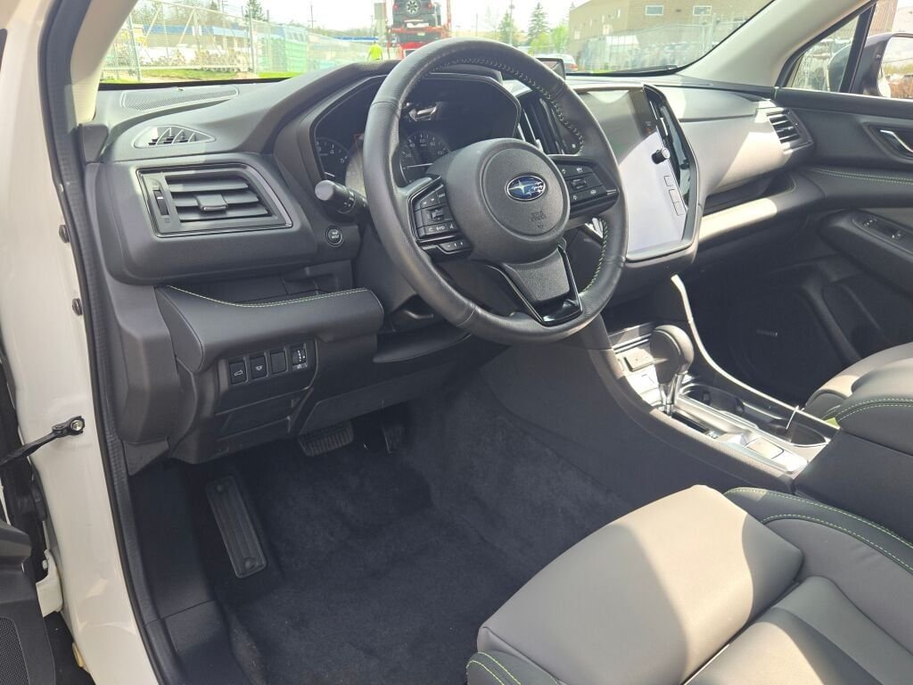Used 2024 White Subaru Onyx Edition image 22