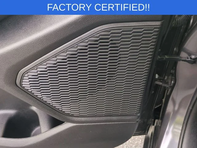 Used 2025 Gray Jeep Altitude X image 15