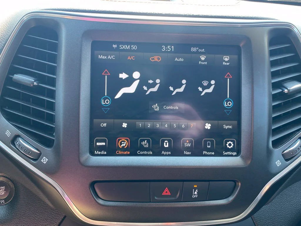 Used 2022 Black Jeep Trailhawk image 22