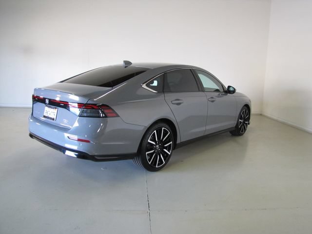 Certified Used 2024 Urban Gray Pearl Honda Touring image 56