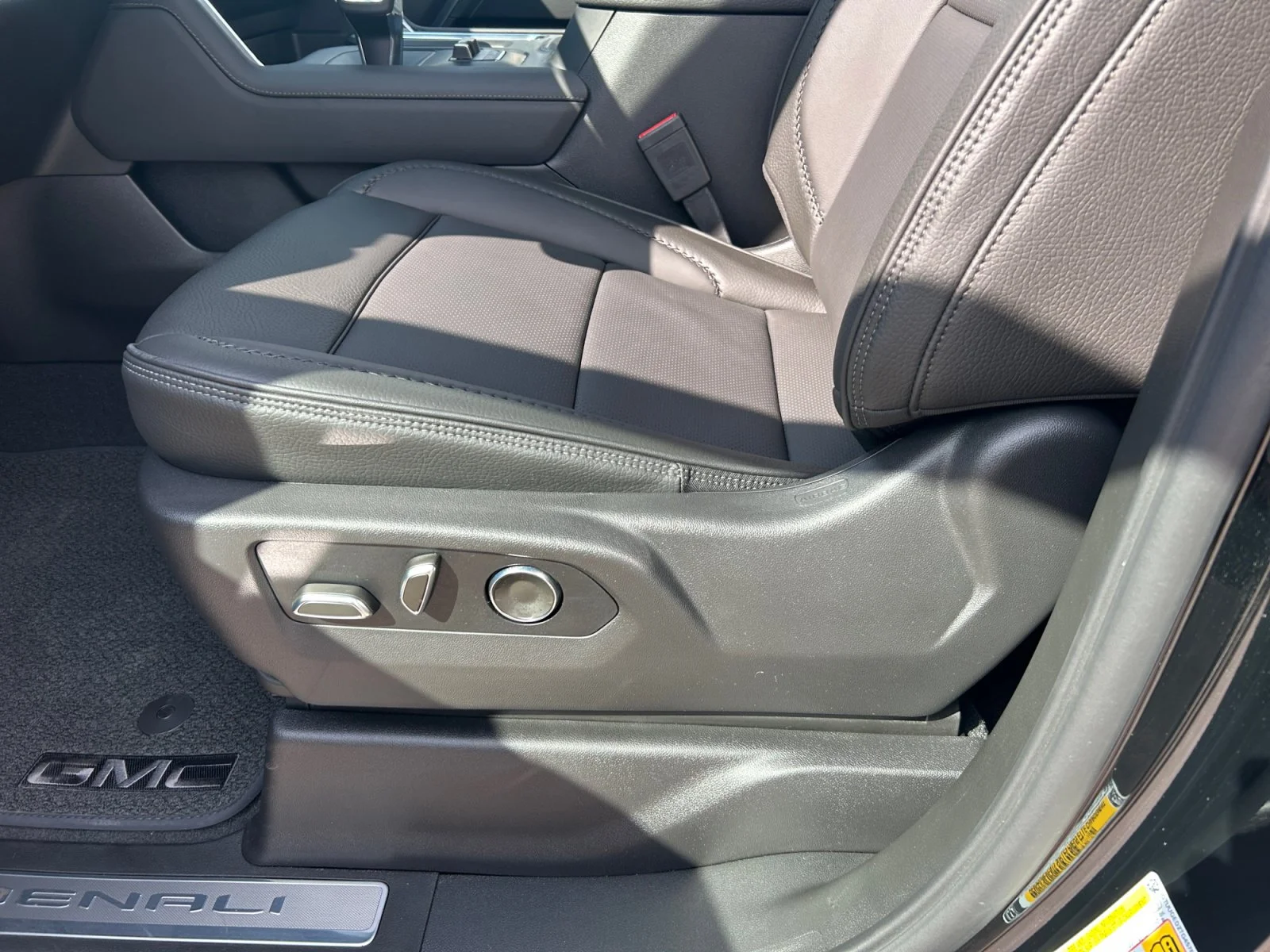New 2026 Onyx Black GMC Denali image 15