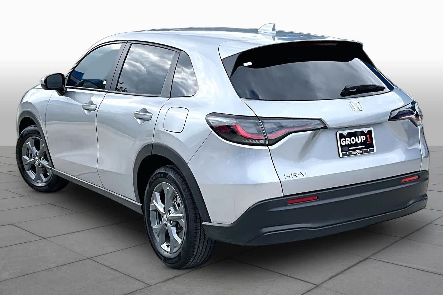 Used 2026 Solar Silver Metallic Honda LX image 12
