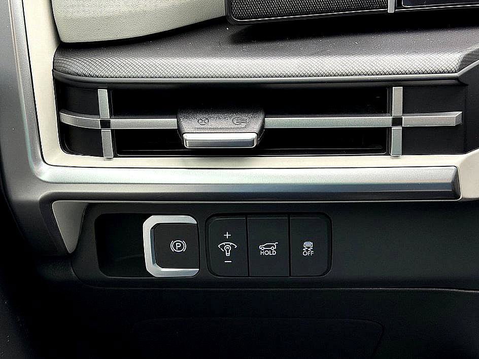 2026 Hyundai Santa Fe SEL - Photo 13