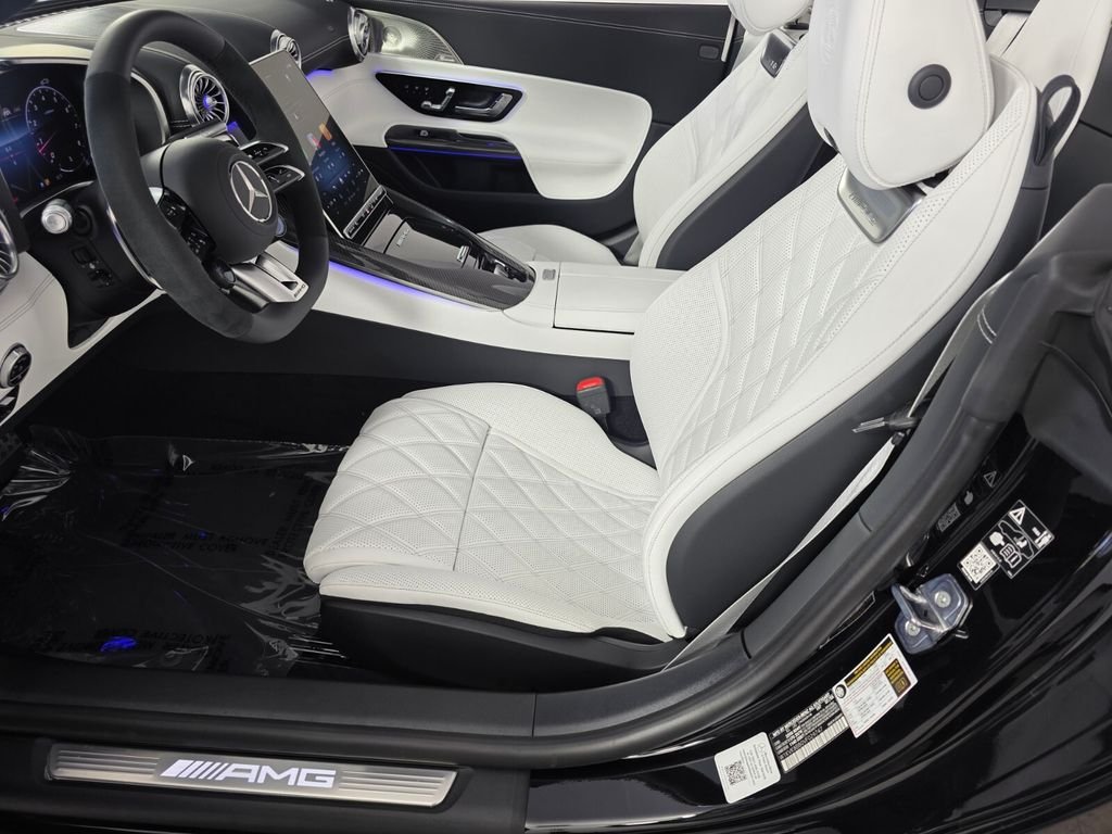 New 2027 Obsidian Black Metallic Mercedes-Benz AMG® SL 63 Roadster image 10