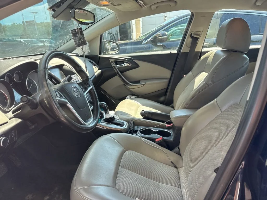 Used 2015 DARK SAPPHIRE BLUE METALLIC Buick  image 9