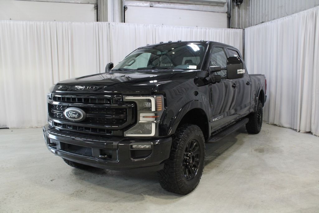 Used 2021 Black Metallic Ford Lariat image 37