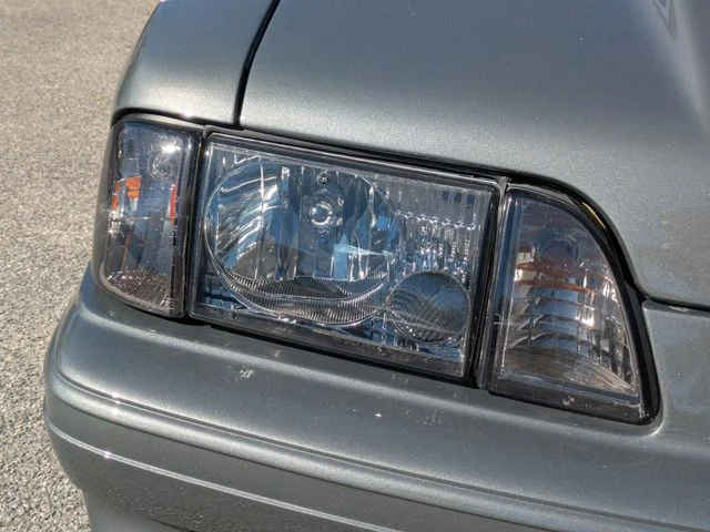 1989 Ford Mustang - Photo 10