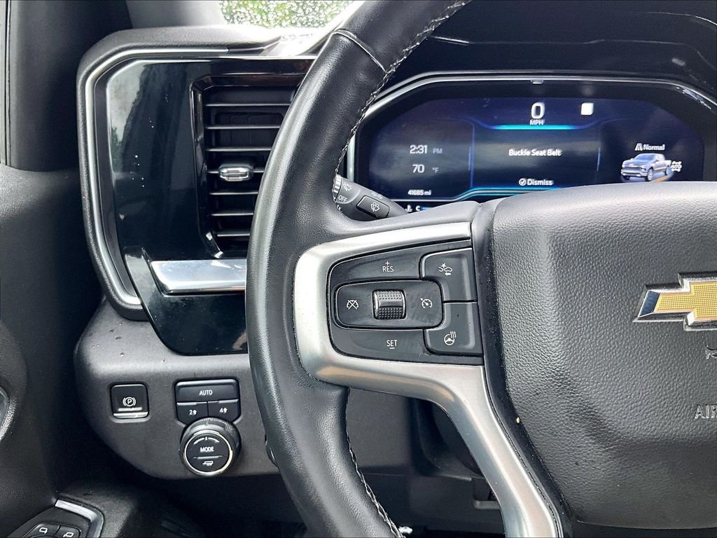Used 2023 Gray Chevrolet LT image 22