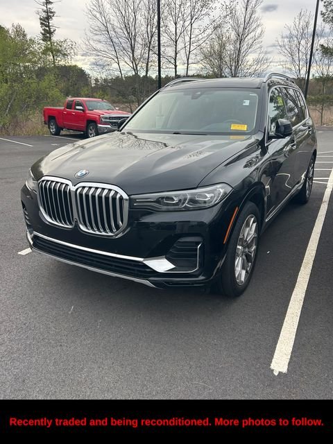 2020 BMW X7 xDrive40i's photo