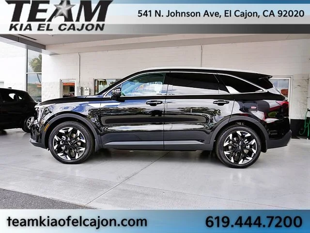 Used 2026 Black Kia EX image 6