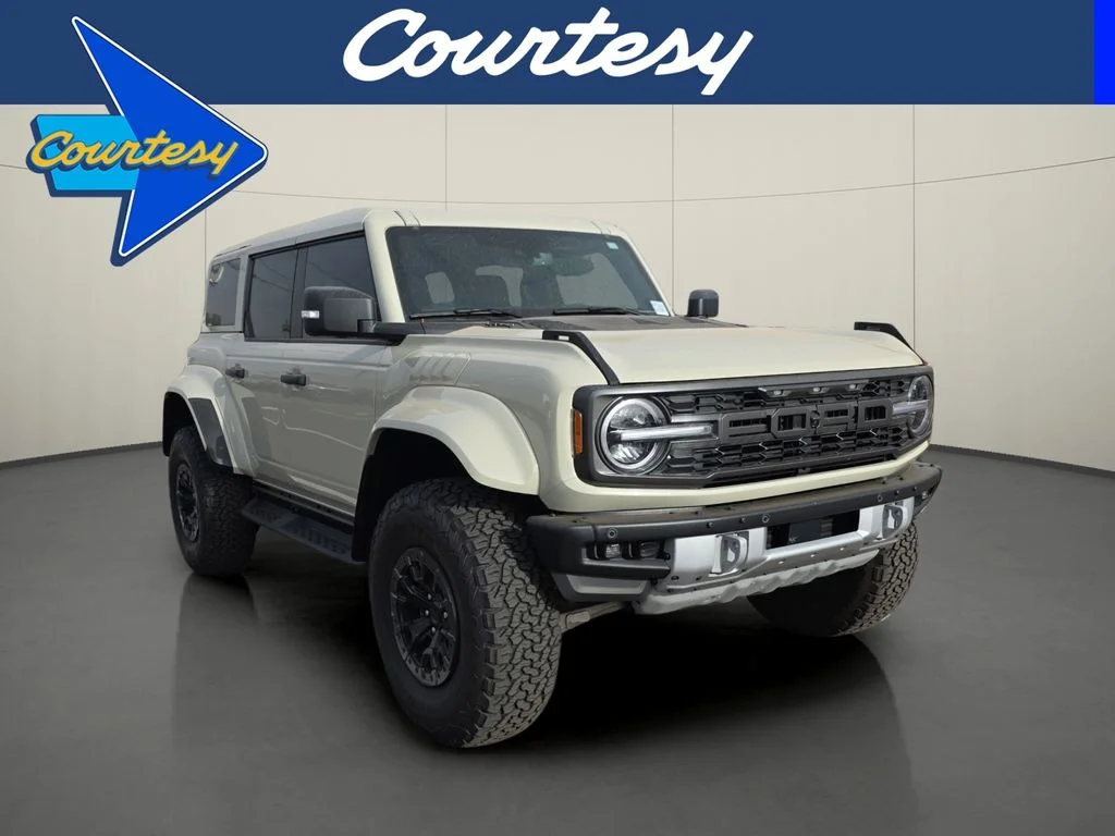 Used 2025 Beige Ford Raptor image 1