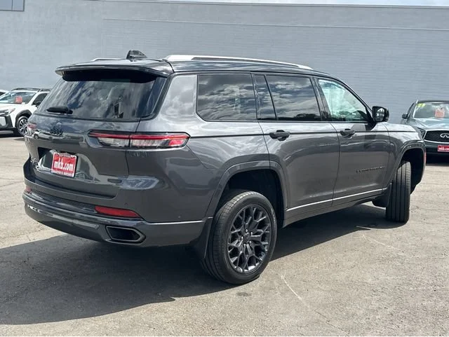 2023 Jeep Grand Cherokee L Summit Reserve - Photo 11