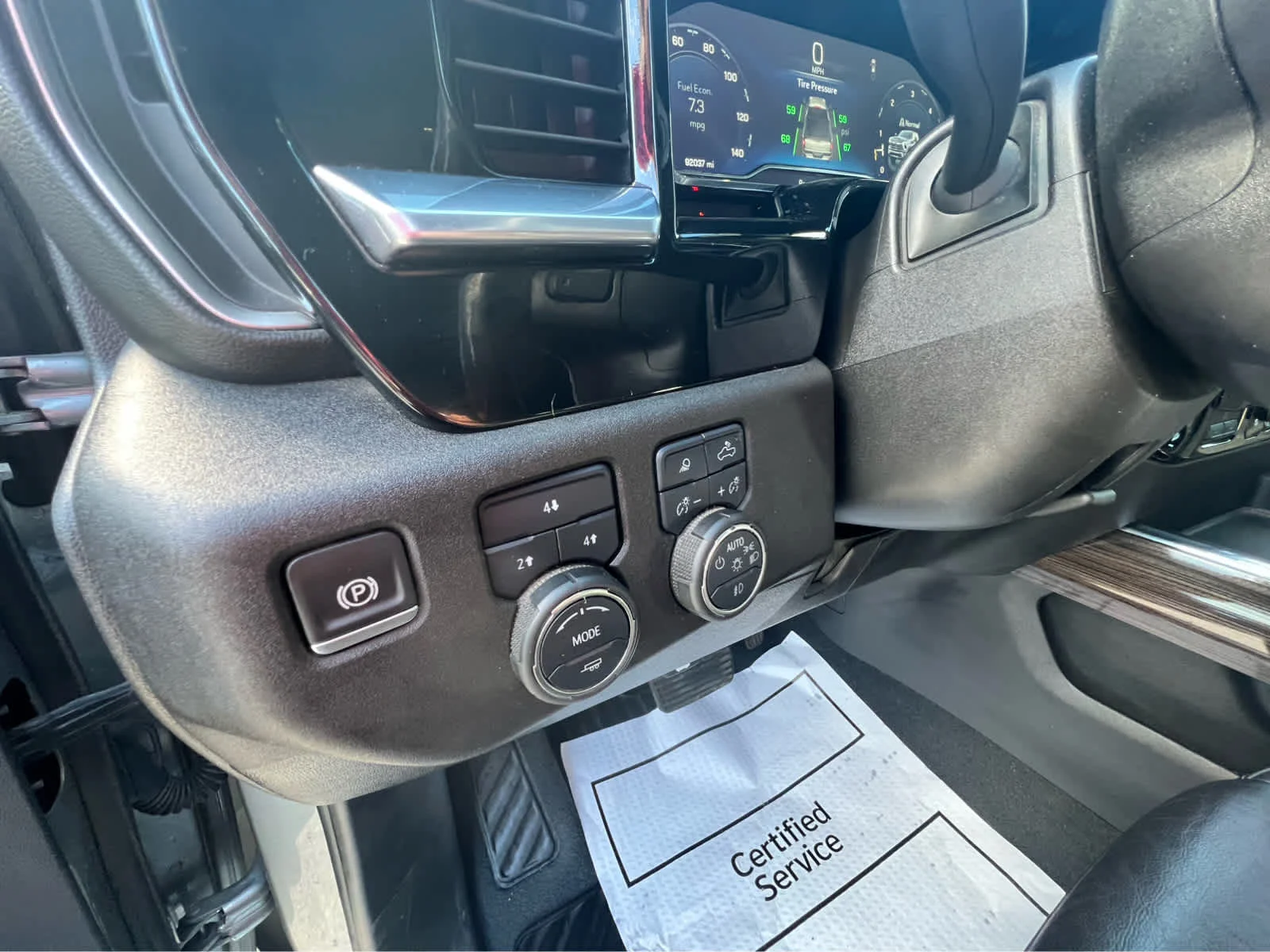 Used 2024 Sterling Gray Metallic Chevrolet LT image 12
