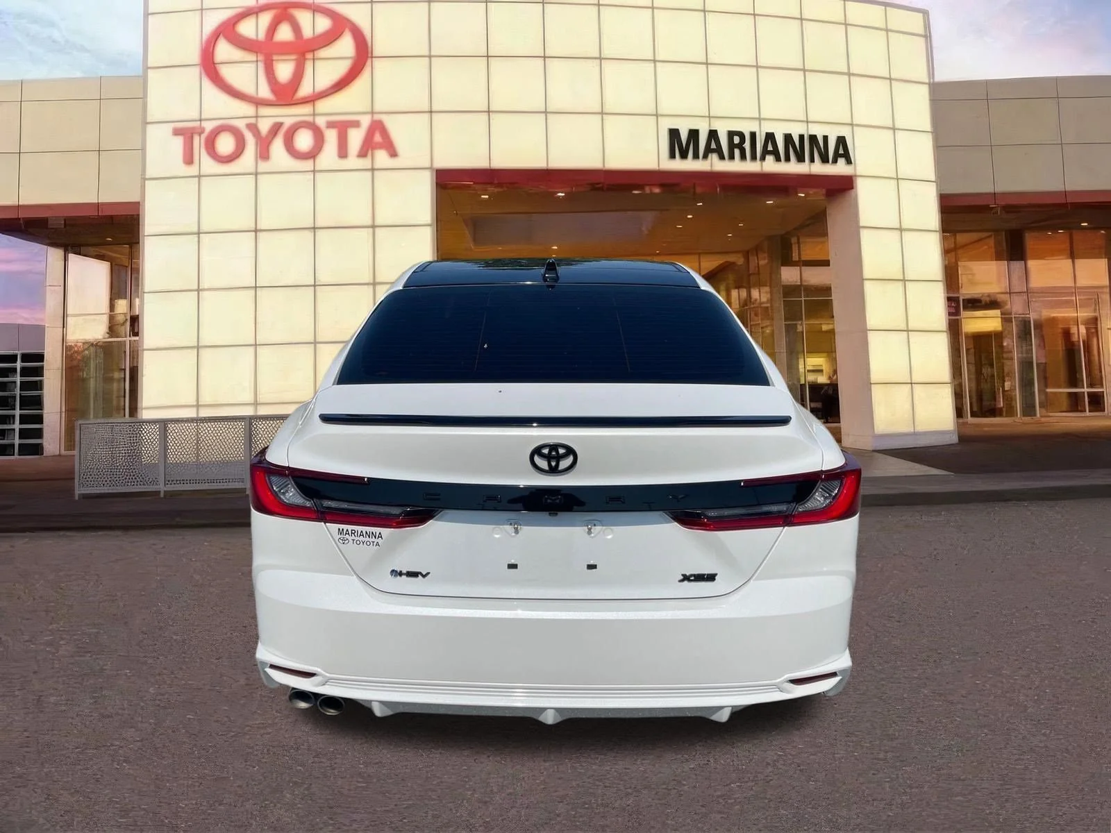 Used 2025 Pearl Toyota XSE image 13