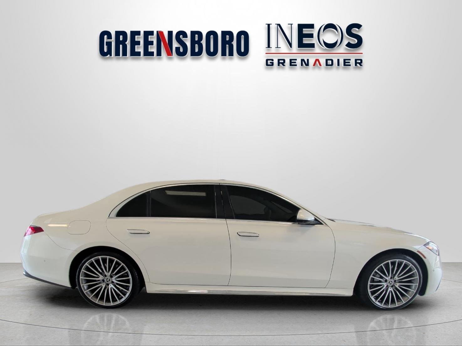 Used 2023 MANUFAKTUR Diamond White Mercedes-Benz S 580 image 6