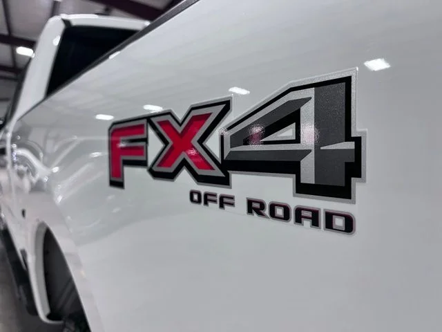 Used 2025 White Ford XL image 32