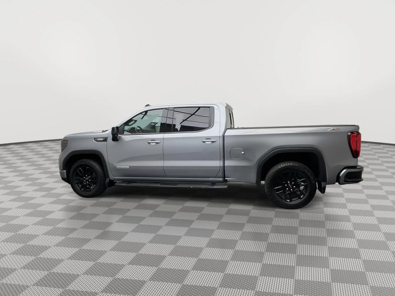 Used 2025 Sterling Metallic GMC Elevation image 43