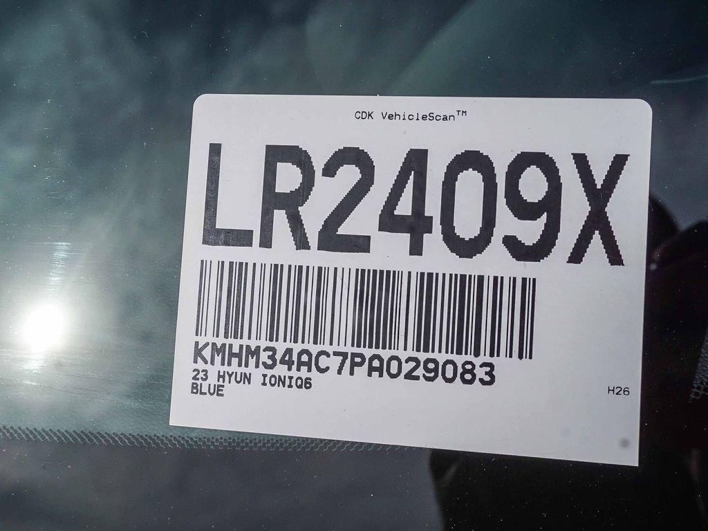 Used 2023 Blue Hyundai SEL image 26