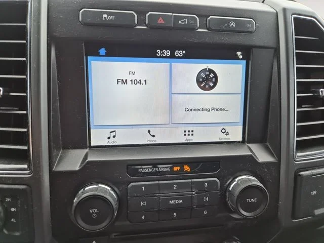 Used 2018 Magnetic Ford XLT image 15