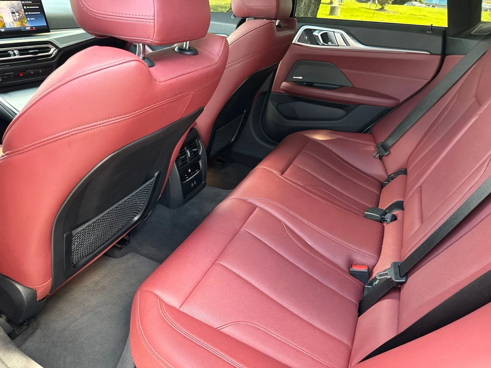 Used 2024 Gray BMW M440i xDrive image 5