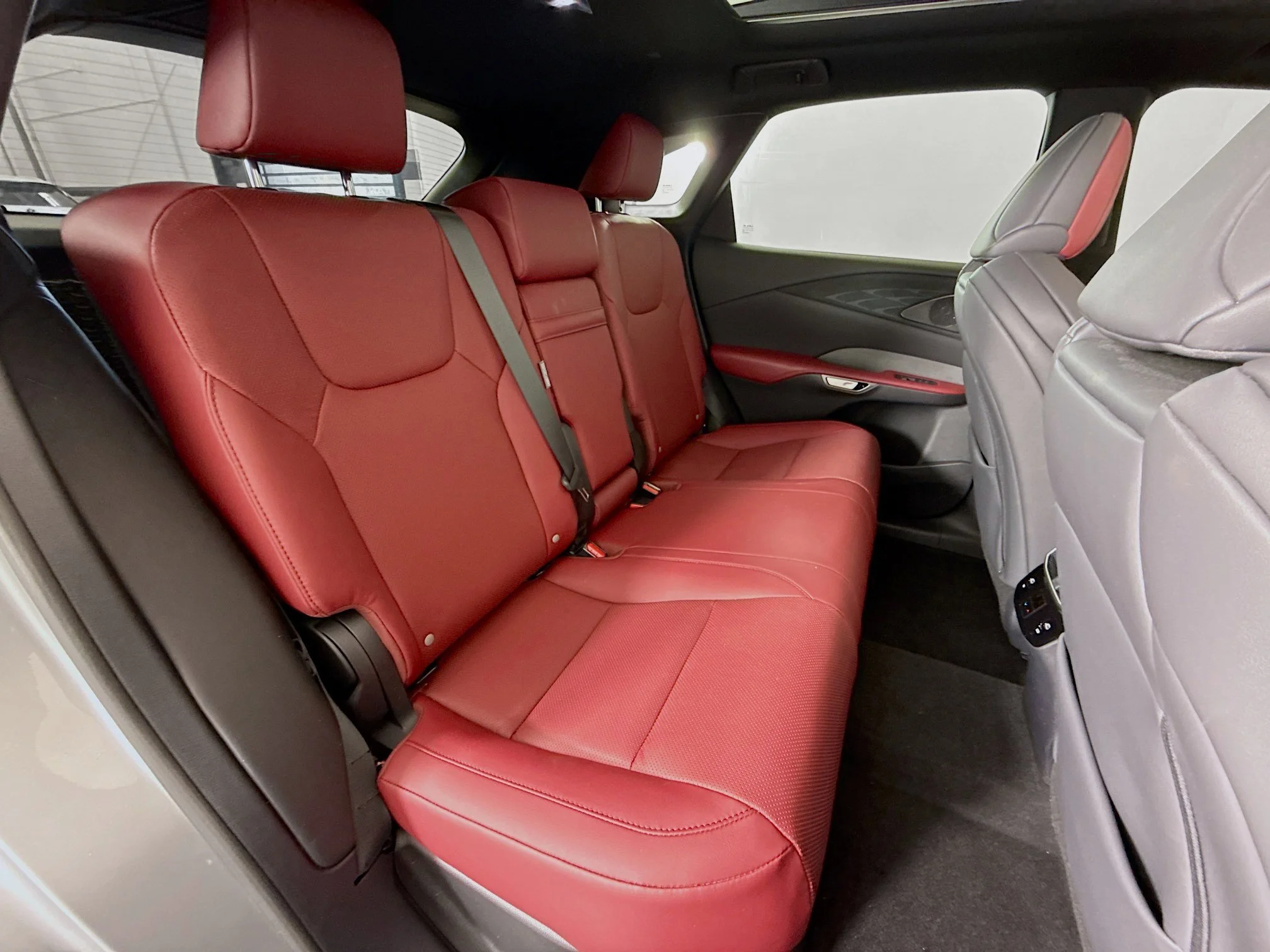 Certified Used 2025 IRIDIUM Lexus 350 F SPORT Handling image 25