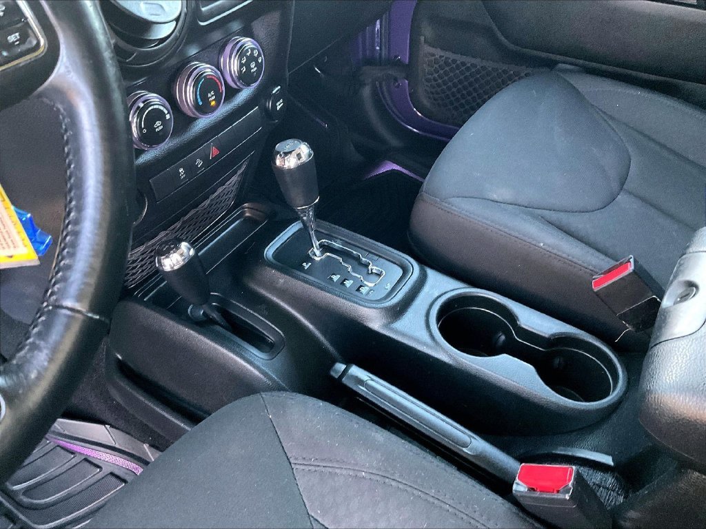 Used 2018 Xtreme Purple Pearlcoat Jeep Unlimited Sport image 19