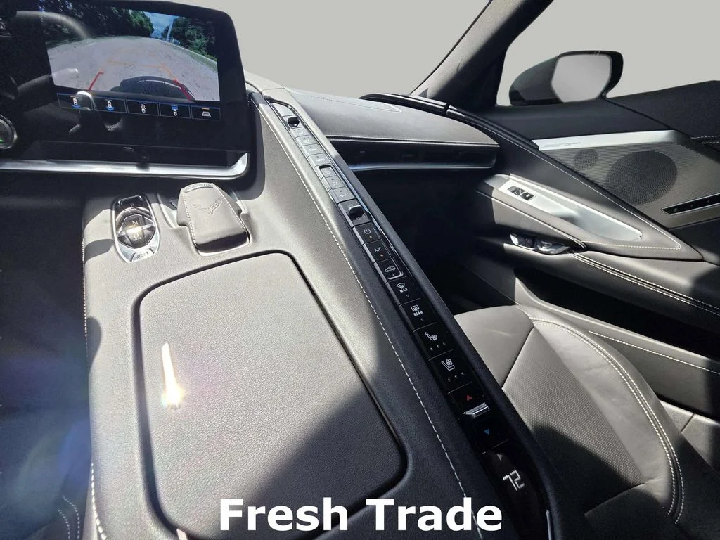 Used 2023 Arctic White Chevrolet Stingray image 14