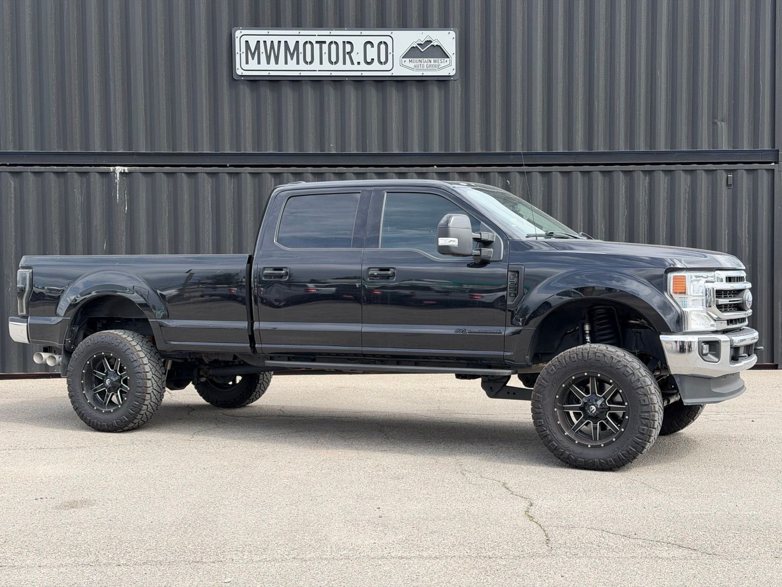2020 Ford F-350 Lariat 4x4 Crew Cab 6-1/2' Box SRW's photo