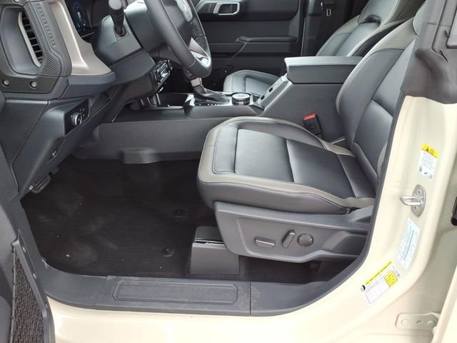 New 2026 Desert Sand Ford Outer Banks image 19