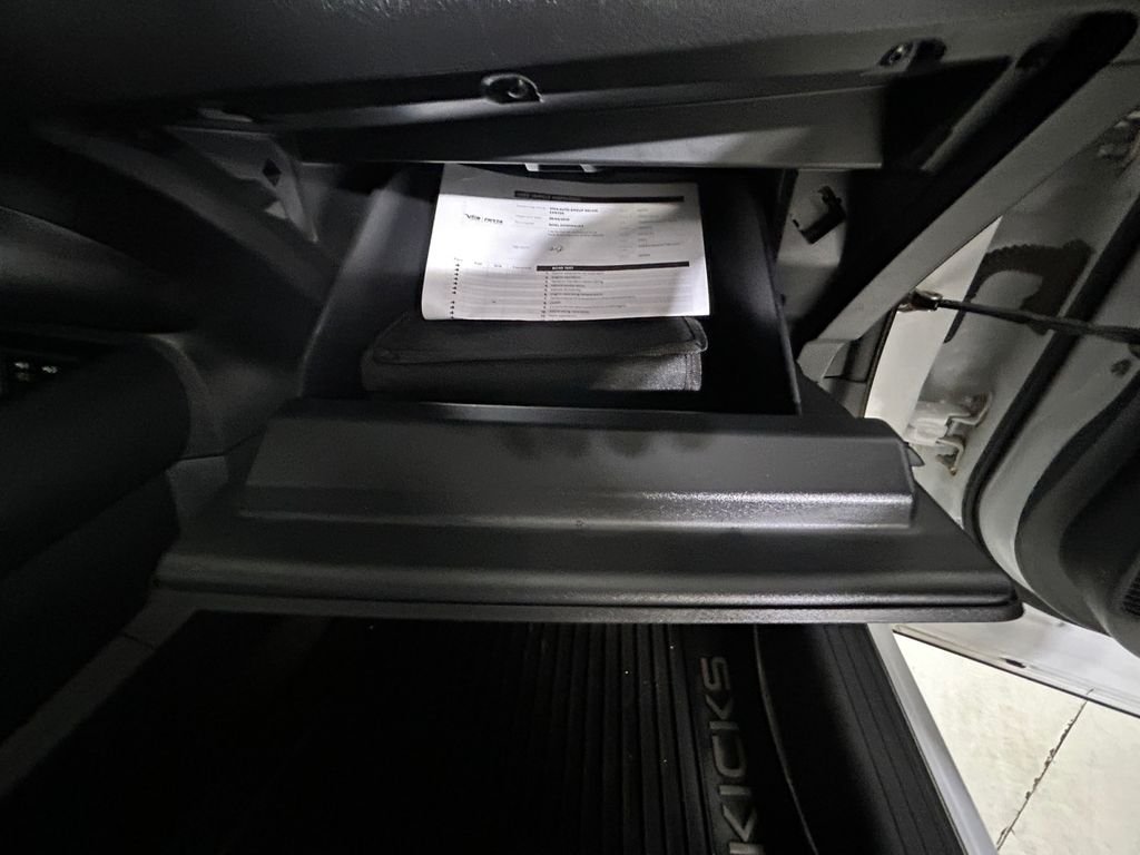 Used 2025 White Nissan SV image 28