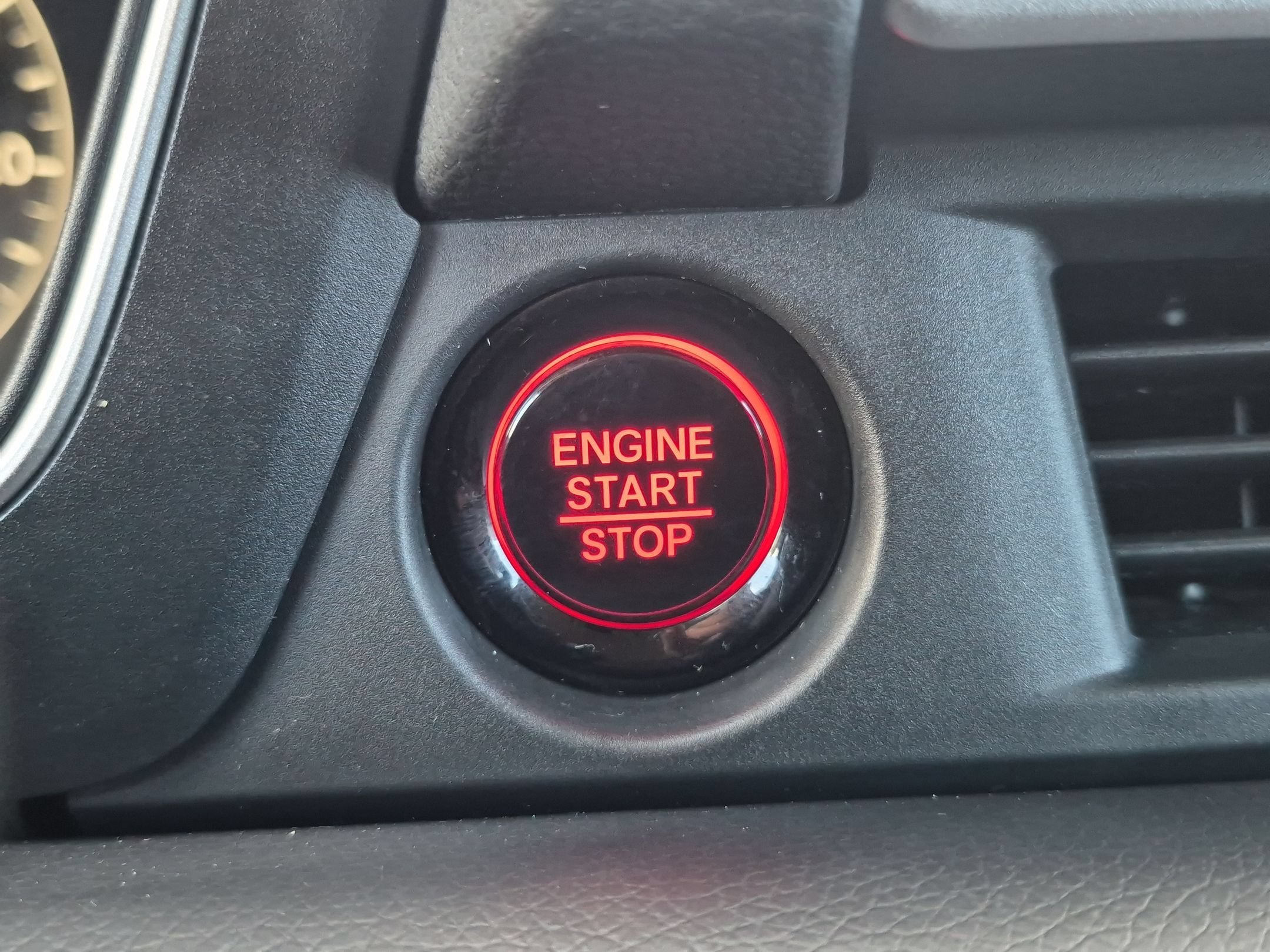 2024 Honda Pilot EX-L - Photo 16