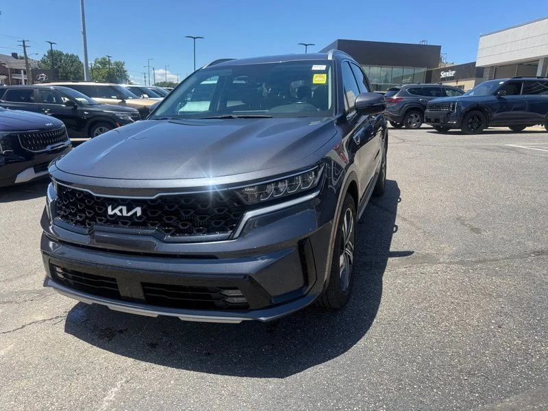 Used 2023 Gray Kia EX image 3