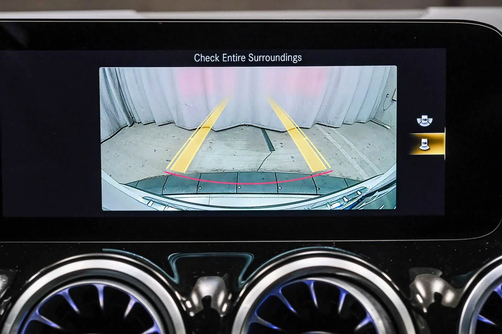 Mercedes-Benz AMG® GLA 35 de 2023 de segunda mano certificado, color Blanco Polar, imagen 31