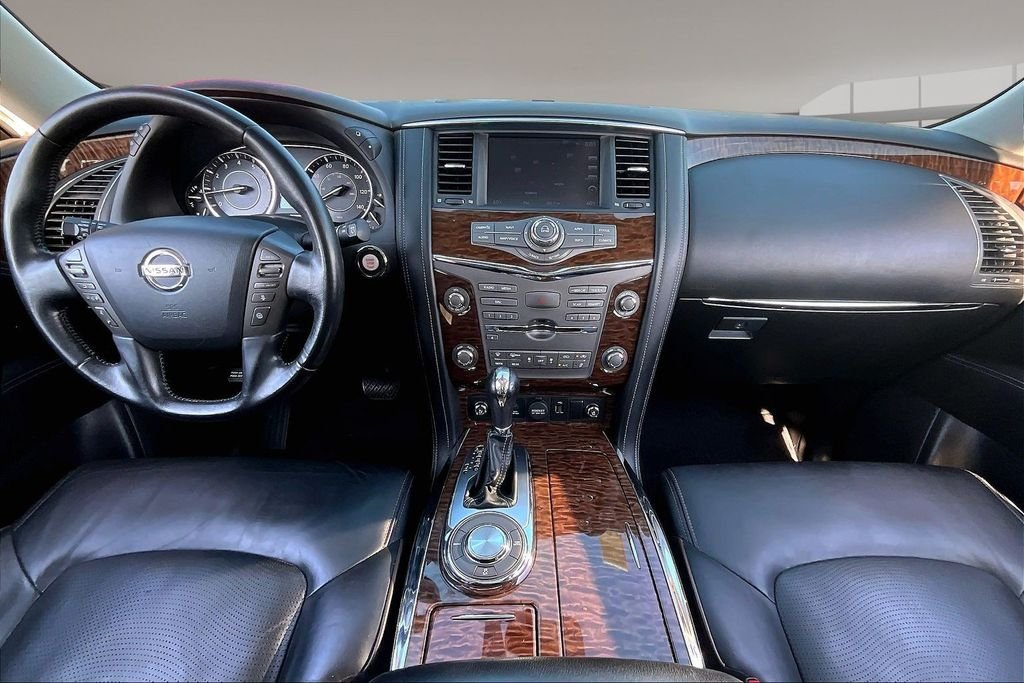 Used 2020 Gray Nissan Platinum image 15