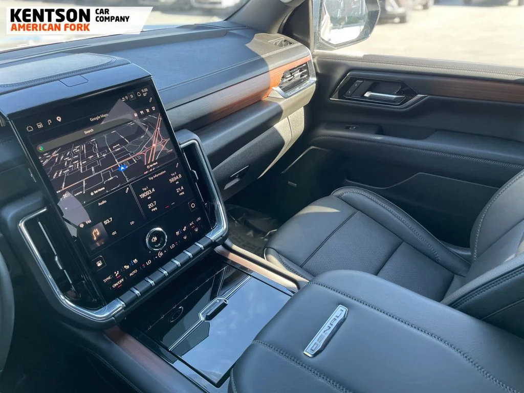 Used 2025 Gray GMC Denali image 29