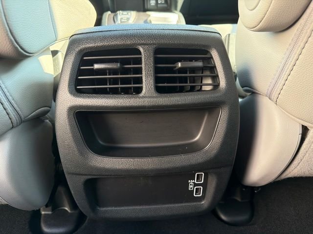 Used 2022  Honda EX-L image 22