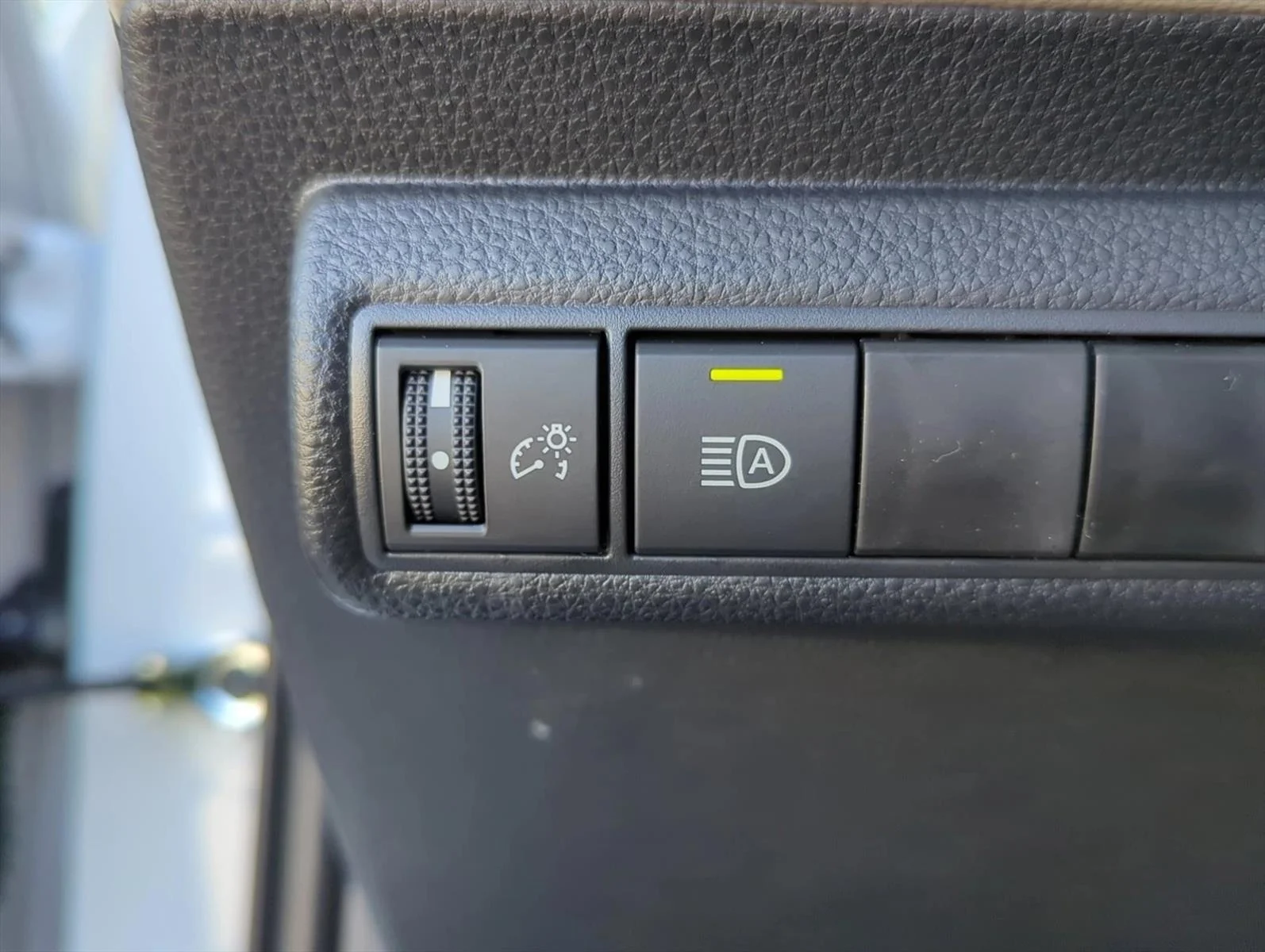 Used 2026 Windchill Toyota LE image 22