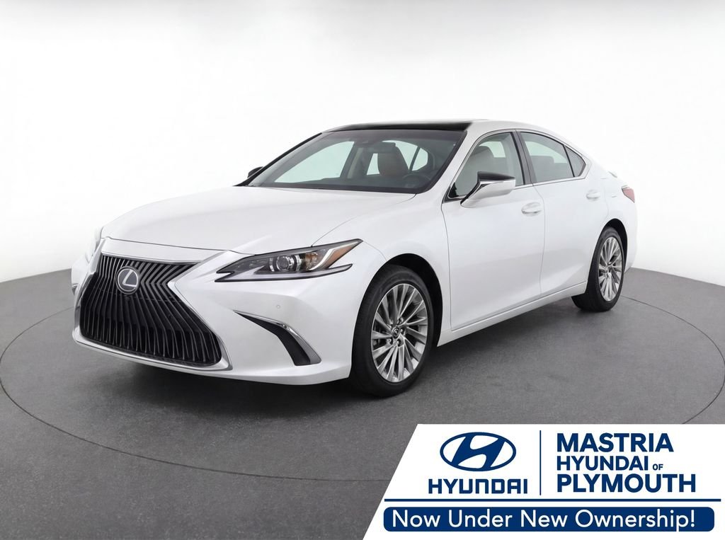 Used 2019 White Lexus 350 Ultra Luxury image 1