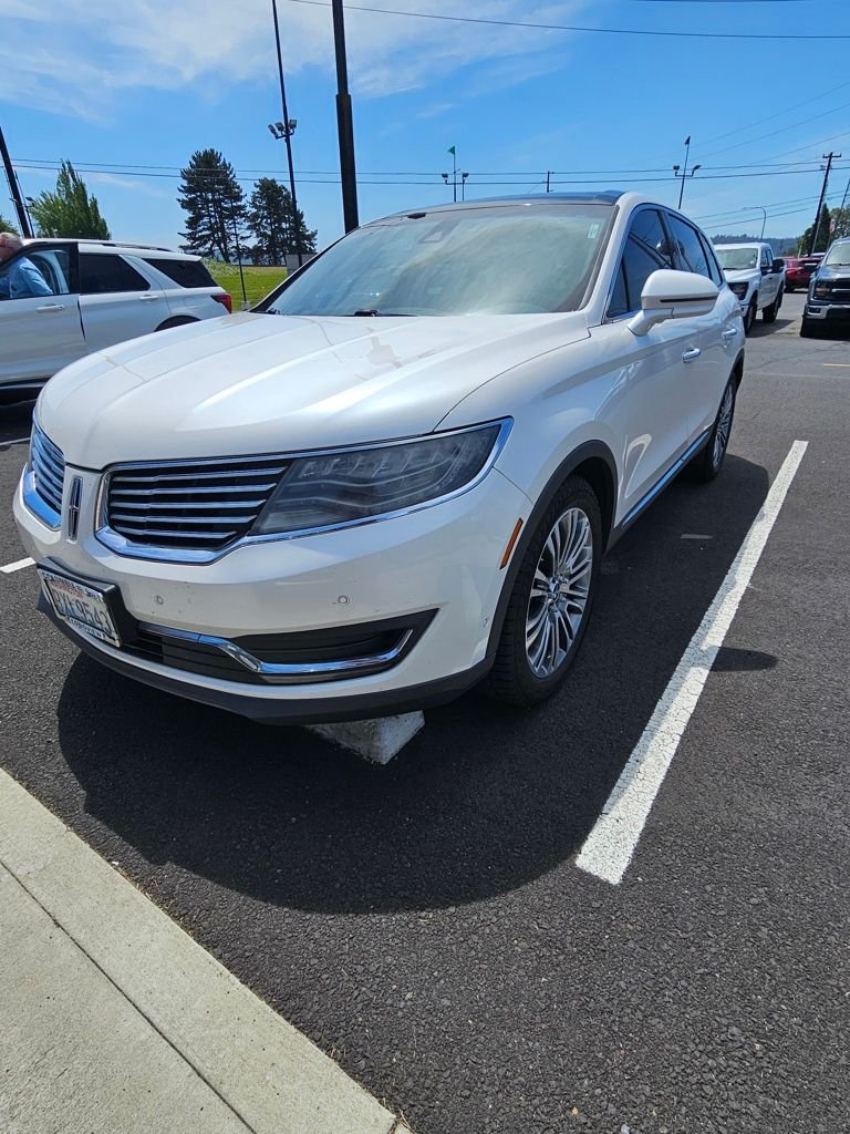 2016 Lincoln MKX Reserve AWD's photo