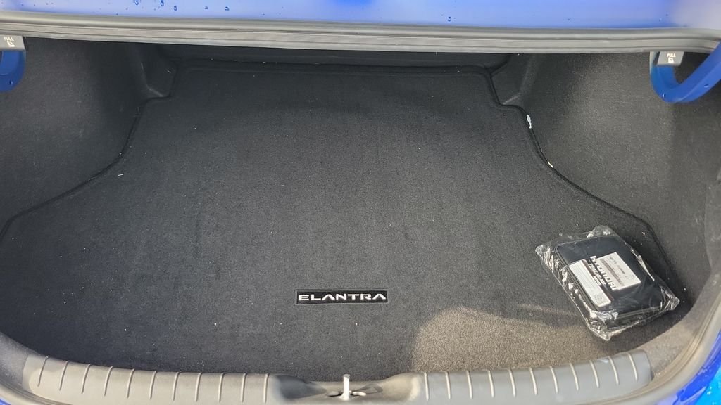 Certified Used 2023 Blue Hyundai SE image 9