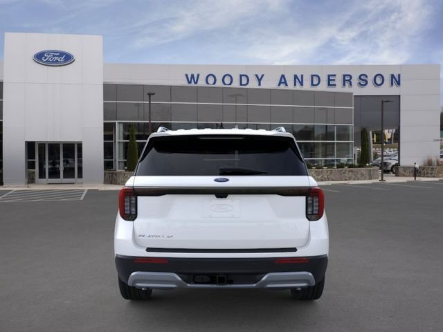 New 2026 Star White Metallic Tri-Coat Ford Platinum image 5