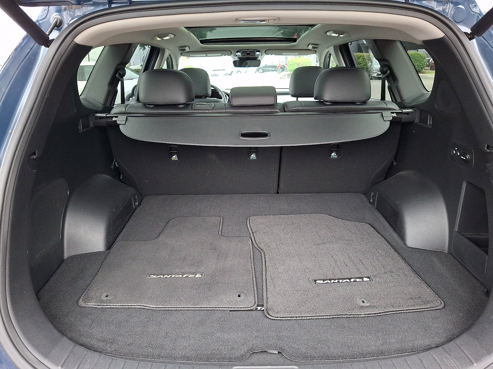 Used 2023 Stormy Sea Hyundai SEL image 29