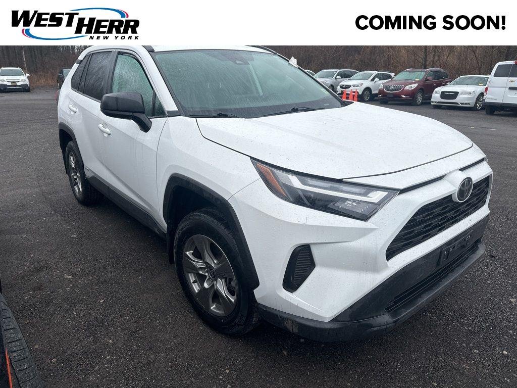 Used 2025 Ice Toyota LE image 1