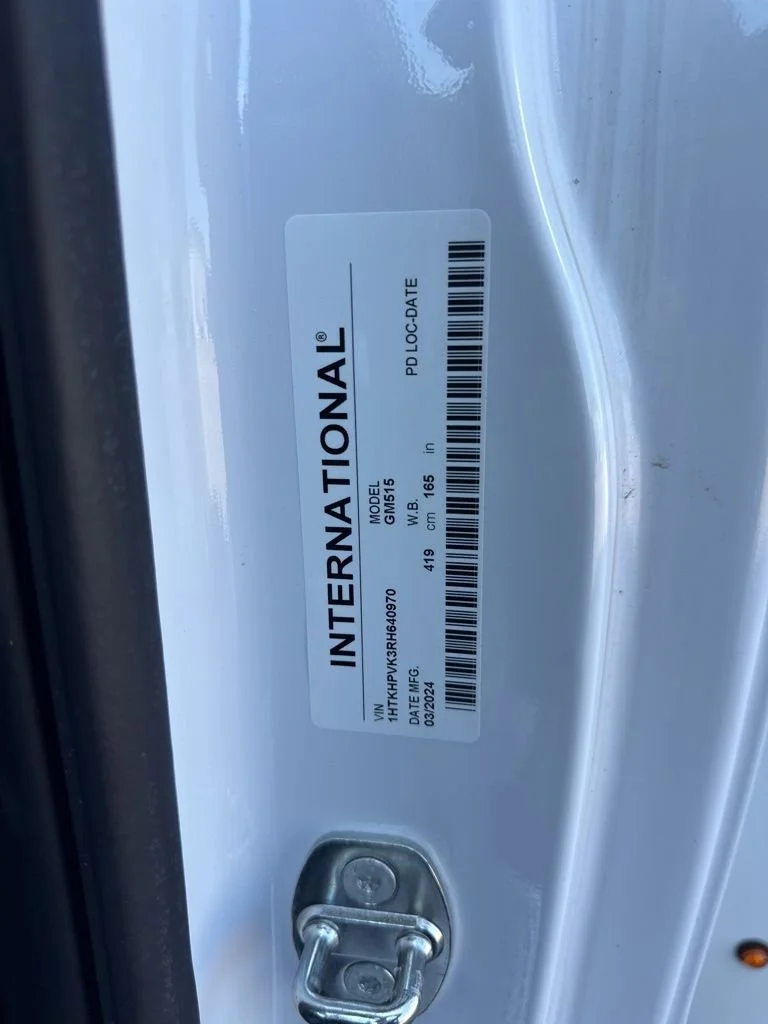 Used 2024 Summit White Chevrolet Work Truck image 10