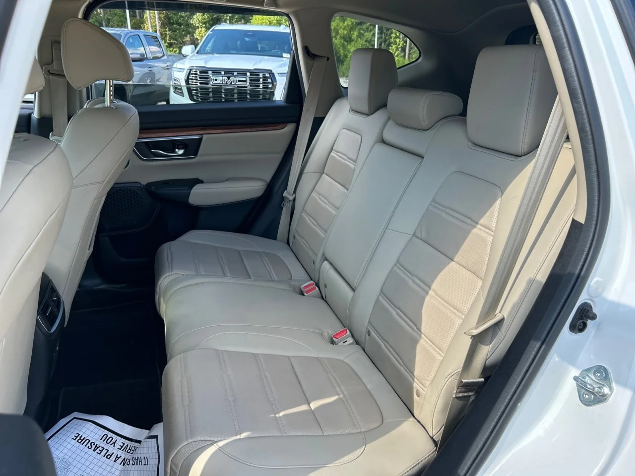 Used 2021 White Honda Touring image 18