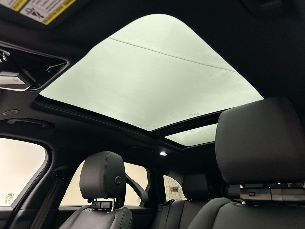 New 2026 Fuji White Land Rover S image 11